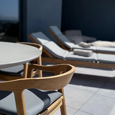 Oasis 325 - 2 Bedroom With Frontal Sea And Mountain View Διαμέρισμα Εστεπόνα