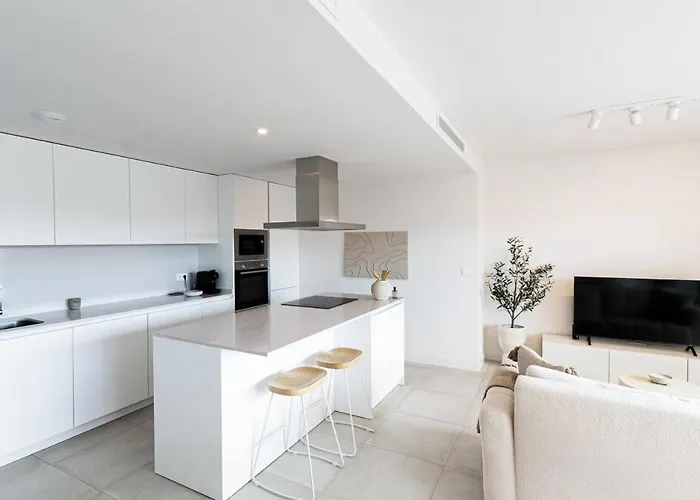 Oasis 325 - 2 Bedroom With Frontal Sea And Mountain View Appartement *