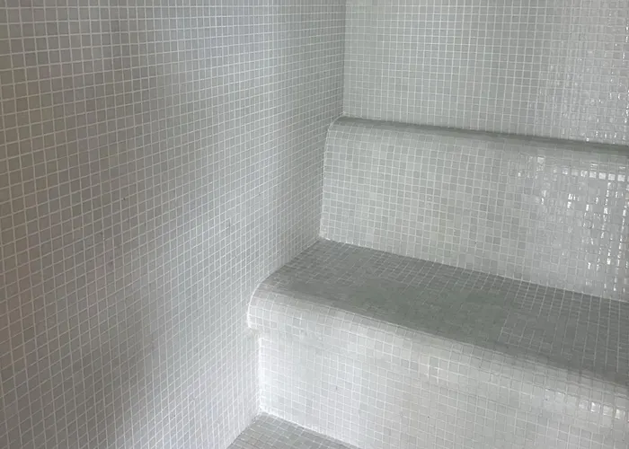 Oasis 325 - 2 Bedroom With Frontal Sea And Mountain View Estepona