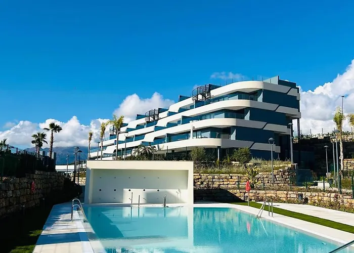 Oasis 325 - 2 Bedroom With Frontal Sea And Mountain View Apartment