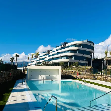 Oasis 325 - 2 Bedroom With Frontal Sea And Mountain View דירה