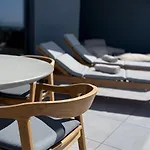 Oasis 325 - 2 Bedroom With Frontal Sea And Mountain View Apartmán Estepona