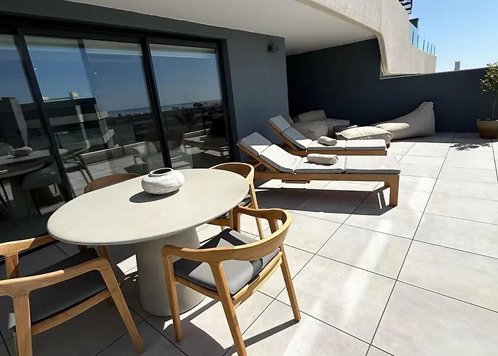 Apartment Oasis 325 - 2 Bedroom With Frontal Sea And Mountain View Estepona